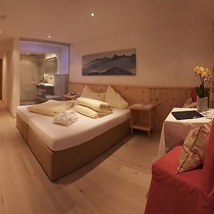 Standard Double or Twin Room Balcony